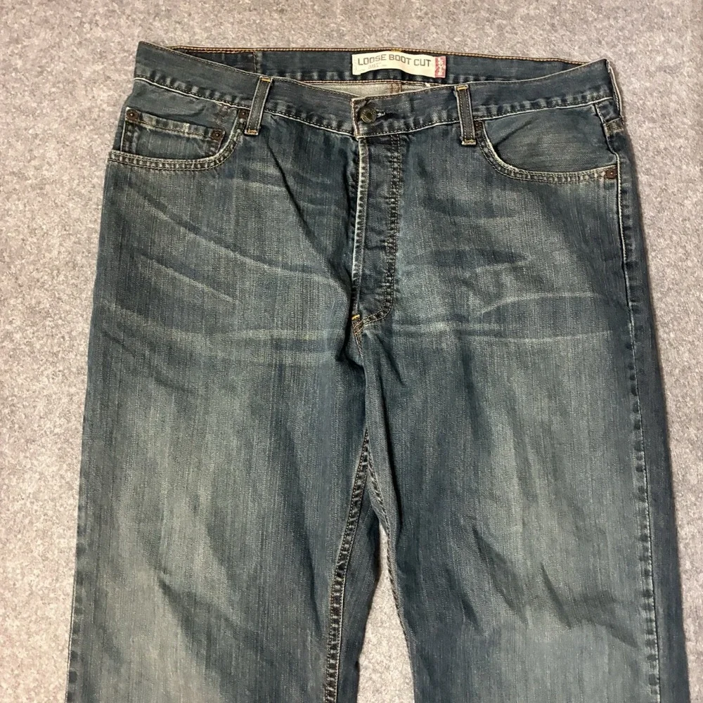Vintage Y2K Levis 567 Loose Boot Cut Jeans 36x29 Baggy Wide Leg Faded Whiskers